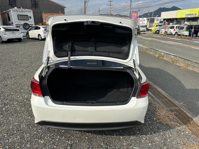 クラウンハイブリッド アスリートS ETC オートクルーズコントロール ナビ アルミホイール オートライト HID CVT スマートキー 電動格納ミラー 盗難防止システム パワーシート USB 衝突安全ボディ ABS ESC エアコン(17枚目)