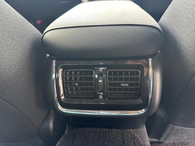 クラウンハイブリッド アスリートS ETC オートクルーズコントロール ナビ アルミホイール オートライト HID CVT スマートキー 電動格納ミラー 盗難防止システム パワーシート USB 衝突安全ボディ ABS ESC エアコン(47枚目)