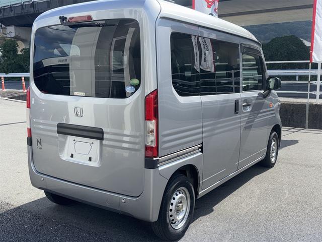 Ｎ－ＶＡＮ Ｇ・ホンダセンシング　ＡＴ　衝突被害軽減システム　クリアランスソナー　レーンアシスト　両側スライドドア　キーレスエントリー　ＥＳＣ　エアコン　パワーウィンドウ　運転席エアバッグ　助手席エアバッグ（5枚目）