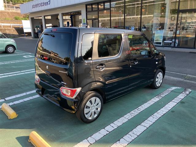 ワゴンＲ ハイブリッドＦＸ　Ｉストップ　シートヒーター付　安全ボディ　ＥＳＰ　イモビライザー　運転席助手席エアバック　ＡＵＴＯエアコン　エアバック　パワステ　ベンチシート　パワーウィンドウ　ＡＢＳ　フルフラット（8枚目）