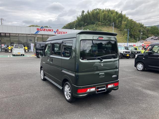 エブリイワゴン ＰＺターボ　Ｄカメラブレーキサポート　リアコーナーセンサー　助手席エアバック　運転席エアバック　セキュリティ　安全ボディ　フルフラット　パワーウインドウ　ＡＡＣ　ＡＵＴＯライト　キーレススタートシステム　ＥＳＣ（9枚目）