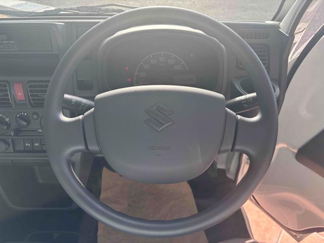 キャリイトラック ＫＣエアコン・パワステ　４ＷＤ　ＭＴ　クリアランスソナー　アイドリングストップ　オートライト　ＥＳＣ　エアコン　パワーステアリング　パワーウィンドウ（2枚目）