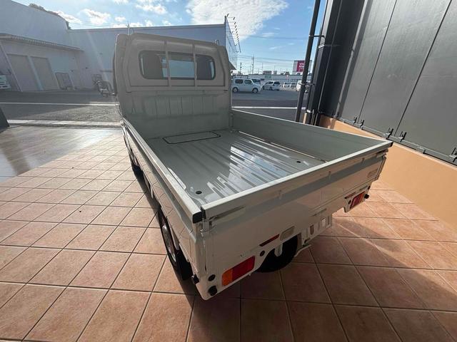 キャリイトラック ＫＣエアコン・パワステ　４ＷＤ　ＭＴ　クリアランスソナー　アイドリングストップ　オートライト　ＥＳＣ　エアコン　パワーステアリング　パワーウィンドウ（13枚目）