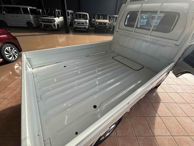 キャリイトラック ＫＣエアコン・パワステ　４ＷＤ　ＭＴ　クリアランスソナー　アイドリングストップ　オートライト　ＥＳＣ　エアコン　パワーステアリング　パワーウィンドウ（15枚目）