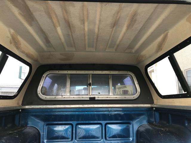 ハイラックスピックアップ ダブルキャブ SSR 4WD/ディーゼル/5MT/4ドア/5人乗り/ETC/エアコン/パワステ/15インチアルミホイール/社外シフトノブ/ドアバイザー/記録簿/取扱説明書(57枚目)