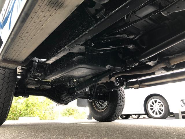 ハイラックスピックアップ ダブルキャブ SSR 4WD/ディーゼル/5MT/4ドア/5人乗り/ETC/エアコン/パワステ/15インチアルミホイール/社外シフトノブ/ドアバイザー/記録簿/取扱説明書(65枚目)