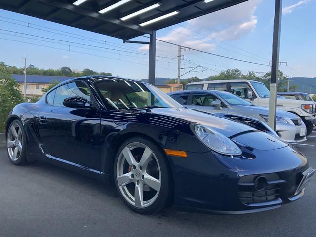 PORSCHE CAYMAN BASE GRADE