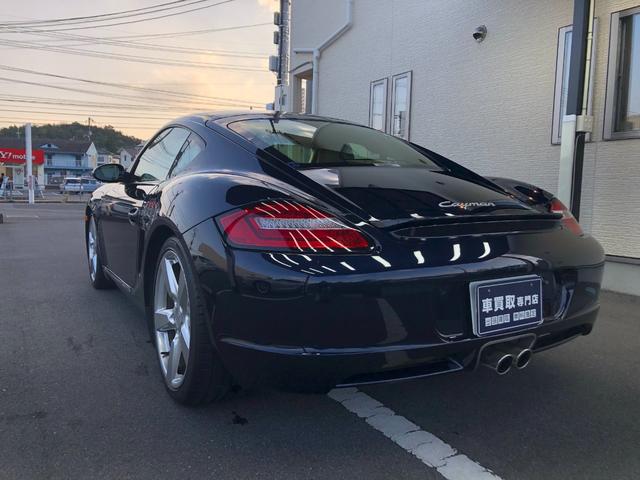 PORSCHE CAYMAN BASE GRADE