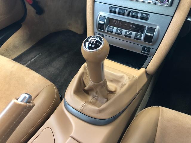 PORSCHE CAYMAN BASE GRADE