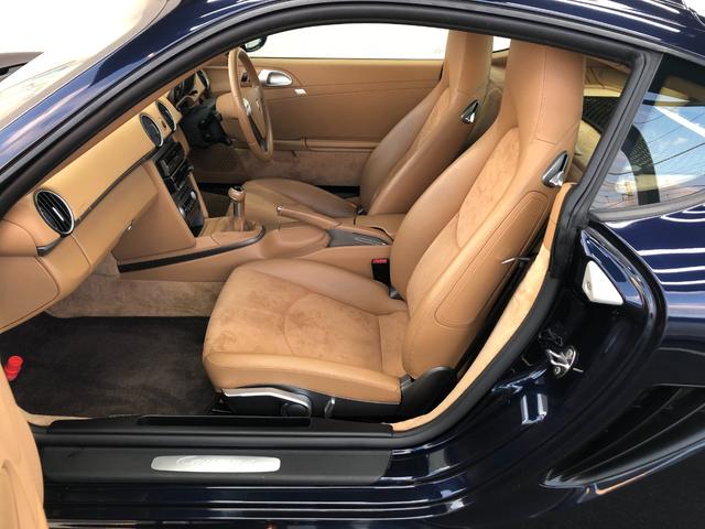 PORSCHE CAYMAN BASE GRADE