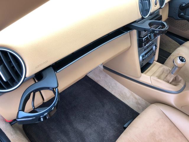 PORSCHE CAYMAN BASE GRADE