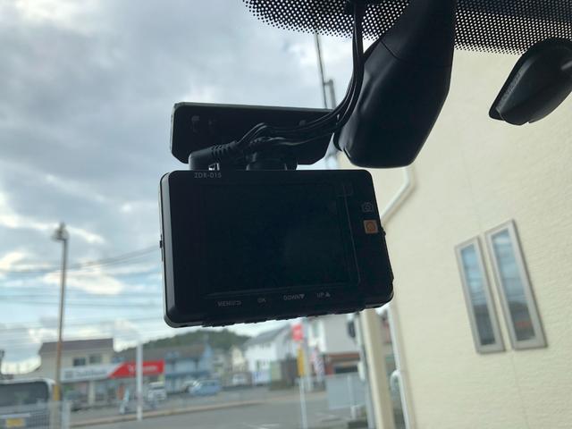 プレマシー 20S 禁煙車/ETC/前後ドラレコ/両側パワースライドドア/ALPINEHDDナビ/フリップダウンモニター/バックカメラ/Bluetooth/TV/DVD/CD/SD/オートライト/社外16インチアルミ(36枚目)