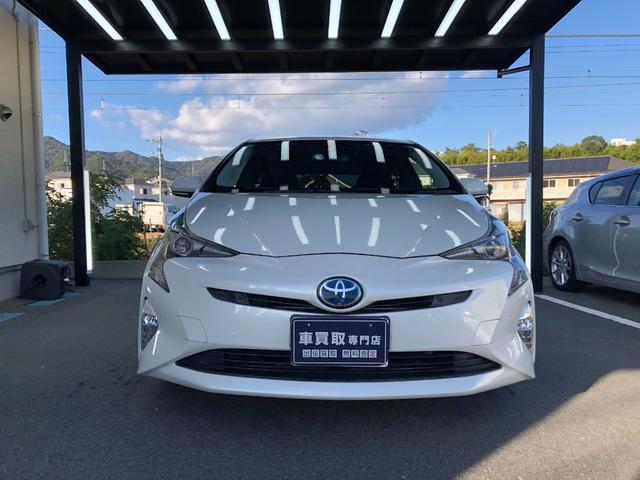 プリウス A 禁煙車/ETC/Fドラレコ/純正SDナビ(NSZT-Y66T)/Bluetooth/DVD/CD/SD/バックカメラ/ブラインドスポットモニター/LEDヘッドライト/ヘッドアップディスプレイ/予備キー(6枚目)