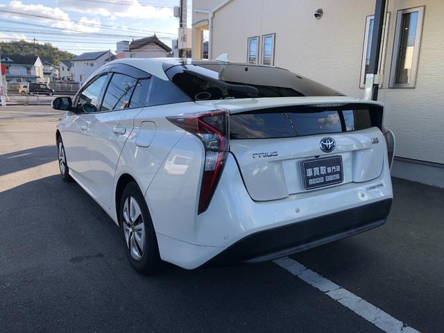 プリウス A 禁煙車/ETC/Fドラレコ/純正SDナビ(NSZT-Y66T)/Bluetooth/DVD/CD/SD/バックカメラ/ブラインドスポットモニター/LEDヘッドライト/ヘッドアップディスプレイ/予備キー(19枚目)