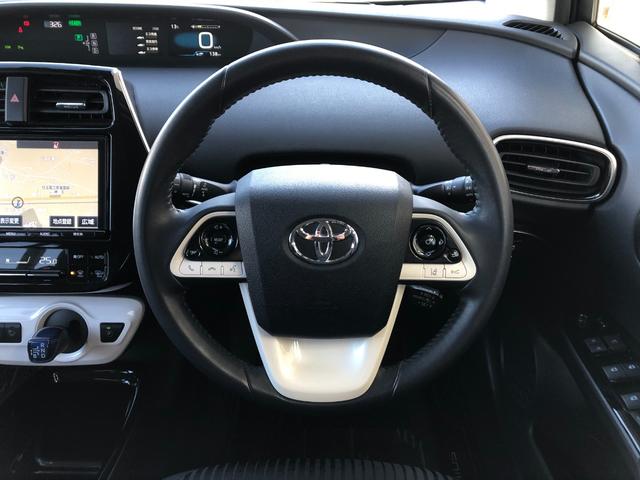 プリウス A 禁煙車/ETC/Fドラレコ/純正SDナビ(NSZT-Y66T)/Bluetooth/DVD/CD/SD/バックカメラ/ブラインドスポットモニター/LEDヘッドライト/ヘッドアップディスプレイ/予備キー(24枚目)