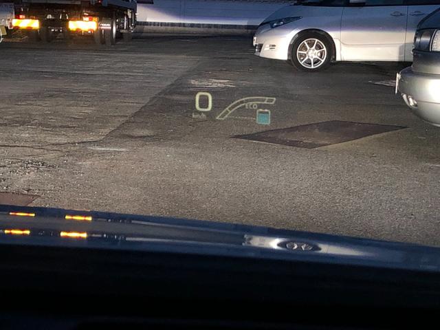 プリウス A 禁煙車/ETC/Fドラレコ/純正SDナビ(NSZT-Y66T)/Bluetooth/DVD/CD/SD/バックカメラ/ブラインドスポットモニター/LEDヘッドライト/ヘッドアップディスプレイ/予備キー(25枚目)