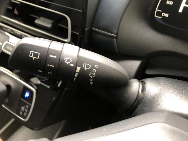 アクア Ｚ　禁煙車／ＥＴＣ／純正ナビ／バックカメラ／３６０°カメラ／Ｂｌｕｅｔｏｏｔｈ／ブラインドスポットモニター／シートヒーター／ハンドルヒーター／ＬＥＤヘッドライト／オートライト／オートエアコン／予備キー（26枚目）
