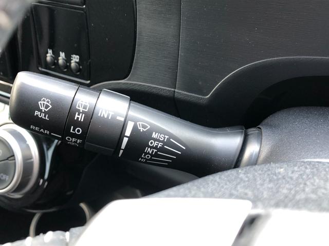 アクア Ｘ－アーバン　車検付／ＥＴＣ／ドライブレコーダー／純正ＳＤナビ／バックカメラ／Ｂｌｕｅｔｏｏｔｈ／ＴＶ／ＤＶＤ／ＣＤ／ＳＤ／オートマチックハイビーム／オートライト／電動格納ミラー／スマートキー／予備キー（26枚目）