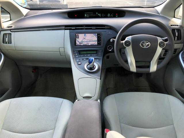 プリウス S 禁煙車/ETC/純正HDDナビ/バックカメラ/Bluetooth/TV/DVD/CD/SD/オートライト/フォグランプ/電動格納ミラー/ドアバイザー/純正15インチアルミホイール/スマートキー(21枚目)