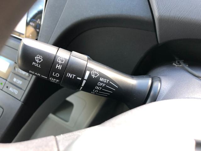 プリウス S 禁煙車/ETC/純正HDDナビ/バックカメラ/Bluetooth/TV/DVD/CD/SD/オートライト/フォグランプ/電動格納ミラー/ドアバイザー/純正15インチアルミホイール/スマートキー(28枚目)