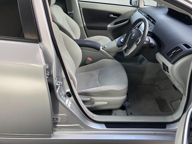 プリウス S 禁煙車/ETC/純正HDDナビ/バックカメラ/Bluetooth/TV/DVD/CD/SD/オートライト/フォグランプ/電動格納ミラー/ドアバイザー/純正15インチアルミホイール/スマートキー(43枚目)