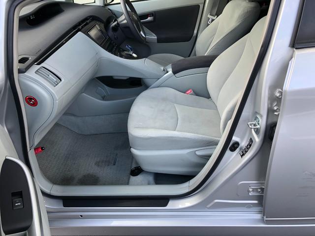 プリウス S 禁煙車/ETC/純正HDDナビ/バックカメラ/Bluetooth/TV/DVD/CD/SD/オートライト/フォグランプ/電動格納ミラー/ドアバイザー/純正15インチアルミホイール/スマートキー(49枚目)