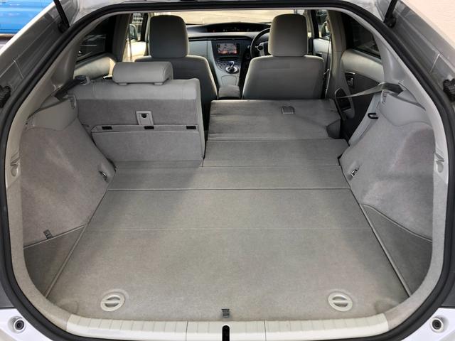 プリウス S 禁煙車/ETC/純正HDDナビ/バックカメラ/Bluetooth/TV/DVD/CD/SD/オートライト/フォグランプ/電動格納ミラー/ドアバイザー/純正15インチアルミホイール/スマートキー(65枚目)