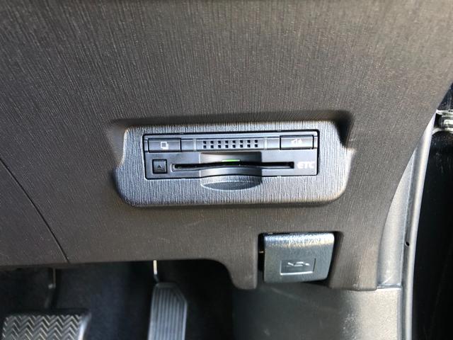 プリウスアルファ Ｓ　禁煙車／ＥＴＣ／ストラーダナビ（ＣＮ－ＡＳ３００ＷＤ）／バックカメラ／Ｂｌｕｅｔｏｏｔｈ／ＴＶ／ＤＶＤ／ＣＤ／ＳＤ／オートライト／フォグランプ／電動格納ミラー／オートエアコン／スマートキー（28枚目）