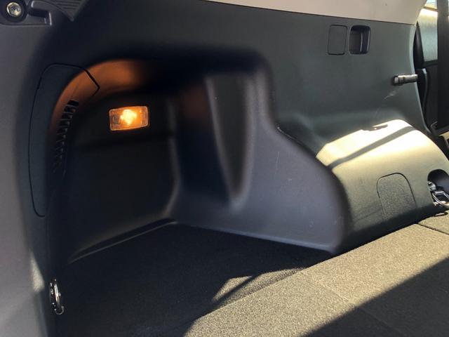 プリウスアルファ Ｓ　禁煙車／ＥＴＣ／ストラーダナビ（ＣＮ－ＡＳ３００ＷＤ）／バックカメラ／Ｂｌｕｅｔｏｏｔｈ／ＴＶ／ＤＶＤ／ＣＤ／ＳＤ／オートライト／フォグランプ／電動格納ミラー／オートエアコン／スマートキー（68枚目）