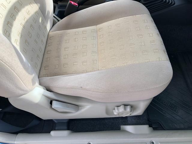 パジェロミニ VR 車検付/4WD/5MT/ケンウッドオーディオ(U333)/CD/FM.AM/USB/パワステ/パワーウィンドウ/電動格納ミラー/ルーフレール/ドアバイザー/エアバッグ/取扱説明書/予備キー(34枚目)