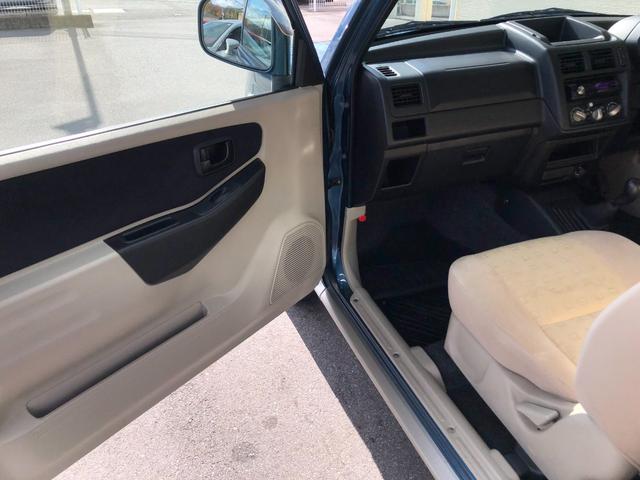 パジェロミニ VR 車検付/4WD/5MT/ケンウッドオーディオ(U333)/CD/FM.AM/USB/パワステ/パワーウィンドウ/電動格納ミラー/ルーフレール/ドアバイザー/エアバッグ/取扱説明書/予備キー(42枚目)