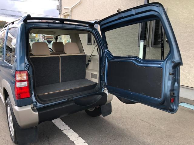 パジェロミニ VR 車検付/4WD/5MT/ケンウッドオーディオ(U333)/CD/FM.AM/USB/パワステ/パワーウィンドウ/電動格納ミラー/ルーフレール/ドアバイザー/エアバッグ/取扱説明書/予備キー(50枚目)