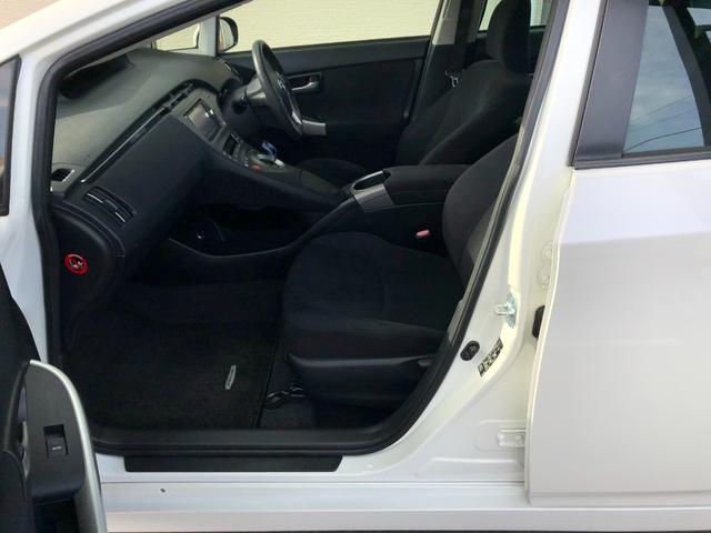 プリウス S 禁煙車/ETC/カロッツェリアメモリーナビ(AVIC-MRZ099W)/Bluetooth/TV/DVD/CD/SD/電動格納ミラー/オートライト/フォグランプ/スマートキー/純正15インチAW(49枚目)