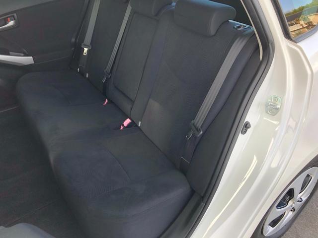 プリウス S 禁煙車/ETC/カロッツェリアメモリーナビ(AVIC-MRZ099W)/Bluetooth/TV/DVD/CD/SD/電動格納ミラー/オートライト/フォグランプ/スマートキー/純正15インチAW(59枚目)