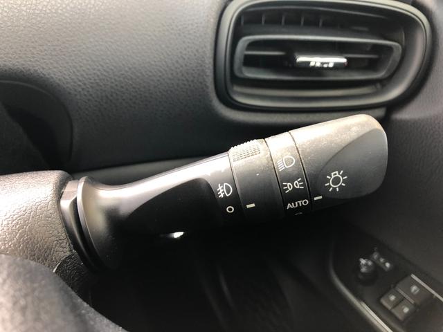 プリウス S 車検付/ETC/純正SDナビ(DSZT-YC4T)/Bluetooth/TV/DVD/CD/SD/オートクルーズコントロール/オートマチックハイビーム/フォグランプ/電動格納ミラー/取説/予備キー(25枚目)