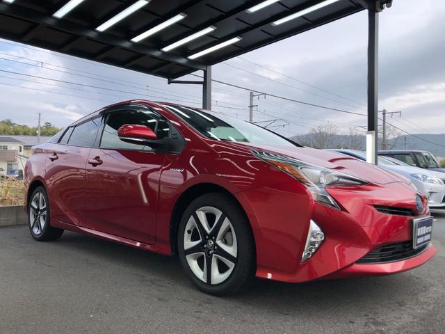 プリウス Ｓツーリングセレクション　禁煙車／ＥＴＣ／純正ＳＤナビ（ＮＳＺＴ－Ｗ６４Ｔ）／バックカメラ／Ｂｌｕｅｔｏｏｔｈ／ＴＶ／ＤＶＤ／ＣＤ／ＳＤ／レーダークルーズコントロール／シートヒーター／レザーシート／ＬＥＤヘッドライト／予備キー（8枚目）