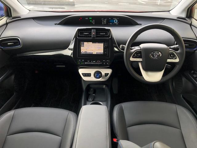 プリウス Ｓツーリングセレクション　禁煙車／ＥＴＣ／純正ＳＤナビ（ＮＳＺＴ－Ｗ６４Ｔ）／バックカメラ／Ｂｌｕｅｔｏｏｔｈ／ＴＶ／ＤＶＤ／ＣＤ／ＳＤ／レーダークルーズコントロール／シートヒーター／レザーシート／ＬＥＤヘッドライト／予備キー（19枚目）