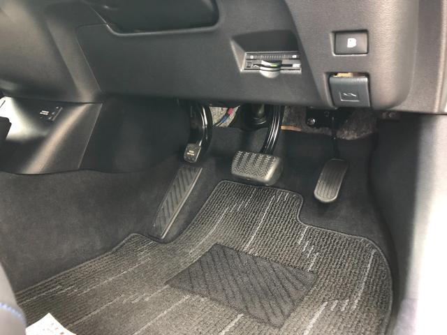 プリウス Ｓツーリングセレクション　禁煙車／ＥＴＣ／純正ＳＤナビ（ＮＳＺＴ－Ｗ６４Ｔ）／バックカメラ／Ｂｌｕｅｔｏｏｔｈ／ＴＶ／ＤＶＤ／ＣＤ／ＳＤ／レーダークルーズコントロール／シートヒーター／レザーシート／ＬＥＤヘッドライト／予備キー（44枚目）