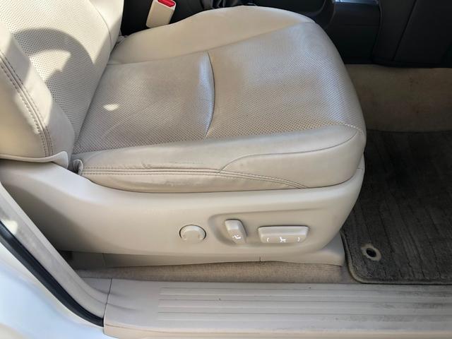 ランドクルーザープラド ＴＸ　Ｌパッケージ　車検付／モデリスタエアロ／禁煙車／ＥＴＣ／純正ＳＤナビ（ＮＳＺＴ－Ｙ６８Ｔ）　／バックカメラ／パワーシート／シートヒーター／シートクーラー／Ｂｌｕｅｔｏｏｔｈ／ＴＶ／ＤＶＤ／ＣＤ／ＳＤ／予備キー（43枚目）