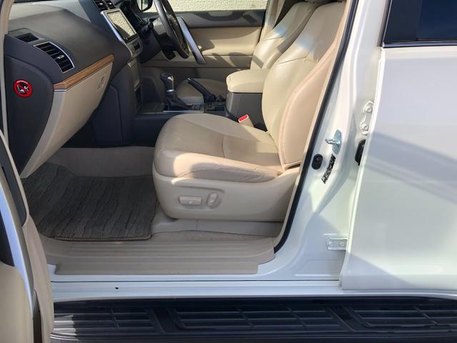 ランドクルーザープラド ＴＸ　Ｌパッケージ　車検付／モデリスタエアロ／禁煙車／ＥＴＣ／純正ＳＤナビ（ＮＳＺＴ－Ｙ６８Ｔ）　／バックカメラ／パワーシート／シートヒーター／シートクーラー／Ｂｌｕｅｔｏｏｔｈ／ＴＶ／ＤＶＤ／ＣＤ／ＳＤ／予備キー（49枚目）