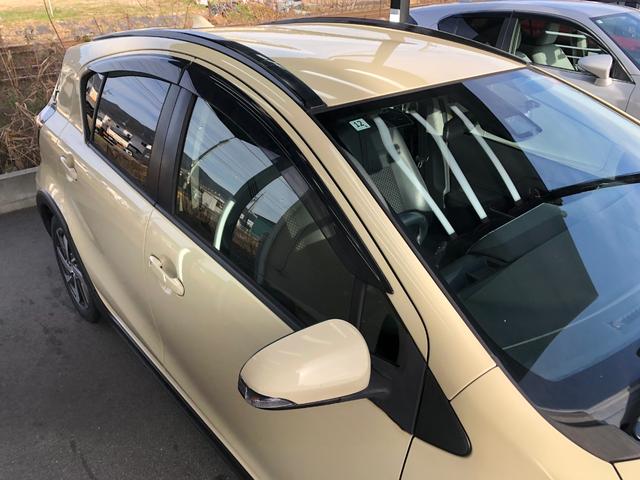 アクア クロスオーバー　車検付／禁煙車／ＥＴＣ／ドラレコ／純正ＳＤナビ（ＮＳＺＴ－Ｙ６６Ｔ）／バックカメラ／Ｂｌｕｅｔｏｏｔｈ／ＴＶ／ＤＶＤ／ＣＤ／ＳＤ／ハーフレザーシート／オートマチックハイビーム／フォグランプ／予備キー（10枚目）