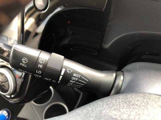 アクア クロスオーバー　車検付／禁煙車／ＥＴＣ／ドラレコ／純正ＳＤナビ（ＮＳＺＴ－Ｙ６６Ｔ）／バックカメラ／Ｂｌｕｅｔｏｏｔｈ／ＴＶ／ＤＶＤ／ＣＤ／ＳＤ／ハーフレザーシート／オートマチックハイビーム／フォグランプ／予備キー（26枚目）