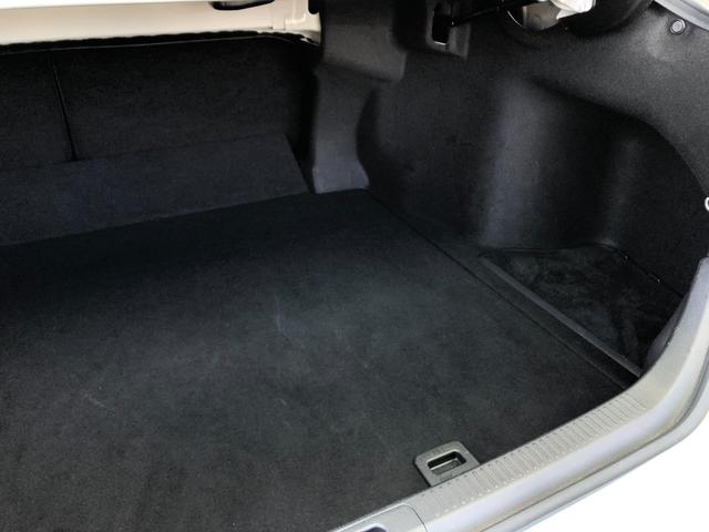 �y�g�����N���[���z