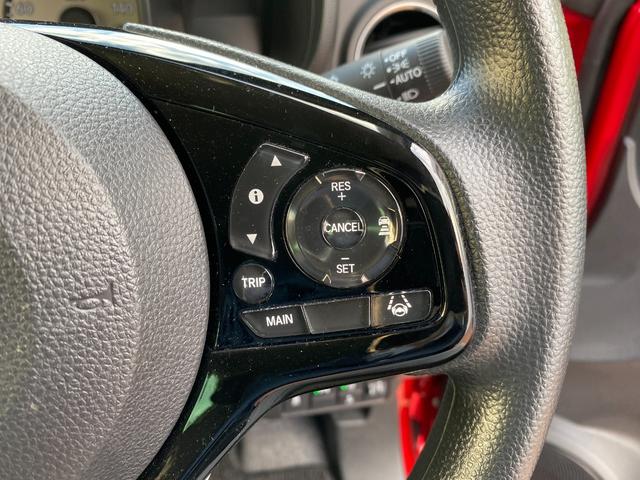 �A�N�Z���𓥂܂Ȃ��Ă��ݒ肵�����x�ő��s�\�ȃI�[�g�N���[�Y�R���g���[���𑕔����Ă��܂��I�����O�h���C�u�ł��^�]���y�ɂȂ�܂��B�u���[�L��V�t�g����ł������\�ł��I