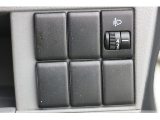 ＡＺワゴン ＸＧ　ＥＴＣ　キーレスエントリー　電動格納ミラー　ベンチシート　ＡＴ　盗難防止システム　ＣＤ　衝突安全ボディ　エアコン　パワーステアリング　パワーウィンドウ（31枚目）