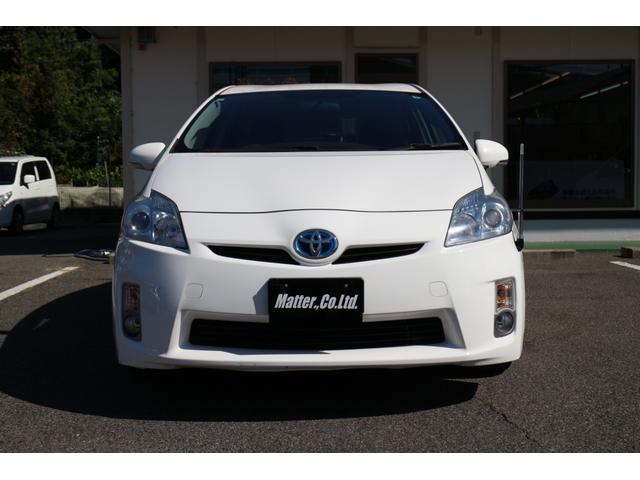 プリウス S ナビ アルミホイール オートライト CVT スマートキー アイドリングストップ 盗難防止システム CD 衝突安全ボディ ABS ESC エアコン パワーステアリング パワーウィンドウ 運転席エアバッグ(12枚目)