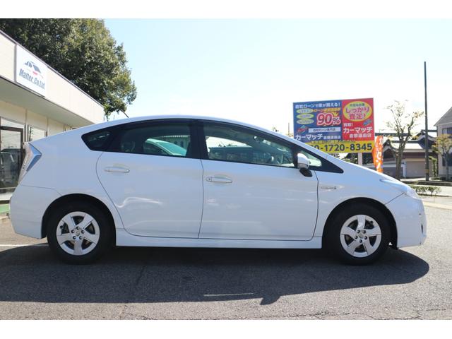 プリウス S ナビ アルミホイール オートライト CVT スマートキー アイドリングストップ 盗難防止システム CD 衝突安全ボディ ABS ESC エアコン パワーステアリング パワーウィンドウ 運転席エアバッグ(14枚目)