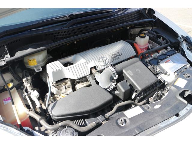 プリウス S ナビ アルミホイール オートライト CVT スマートキー アイドリングストップ 盗難防止システム CD 衝突安全ボディ ABS ESC エアコン パワーステアリング パワーウィンドウ 運転席エアバッグ(20枚目)