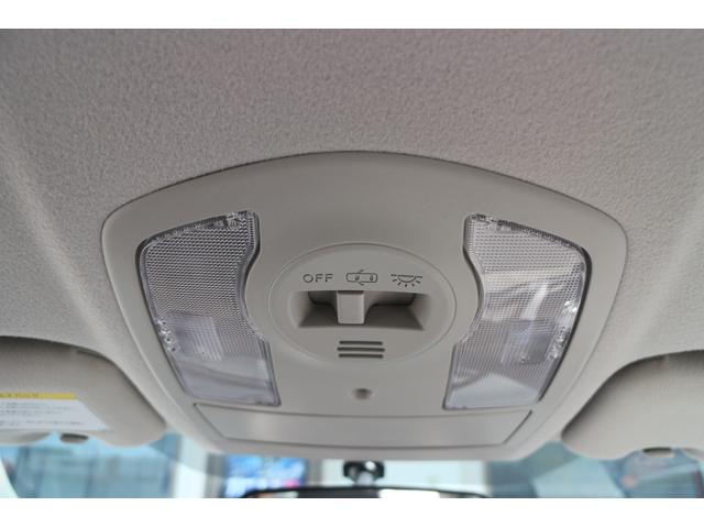 プリウス S ナビ アルミホイール オートライト CVT スマートキー アイドリングストップ 盗難防止システム CD 衝突安全ボディ ABS ESC エアコン パワーステアリング パワーウィンドウ 運転席エアバッグ(34枚目)