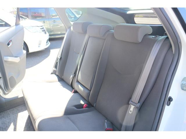 プリウス S ナビ アルミホイール オートライト CVT スマートキー アイドリングストップ 盗難防止システム CD 衝突安全ボディ ABS ESC エアコン パワーステアリング パワーウィンドウ 運転席エアバッグ(44枚目)